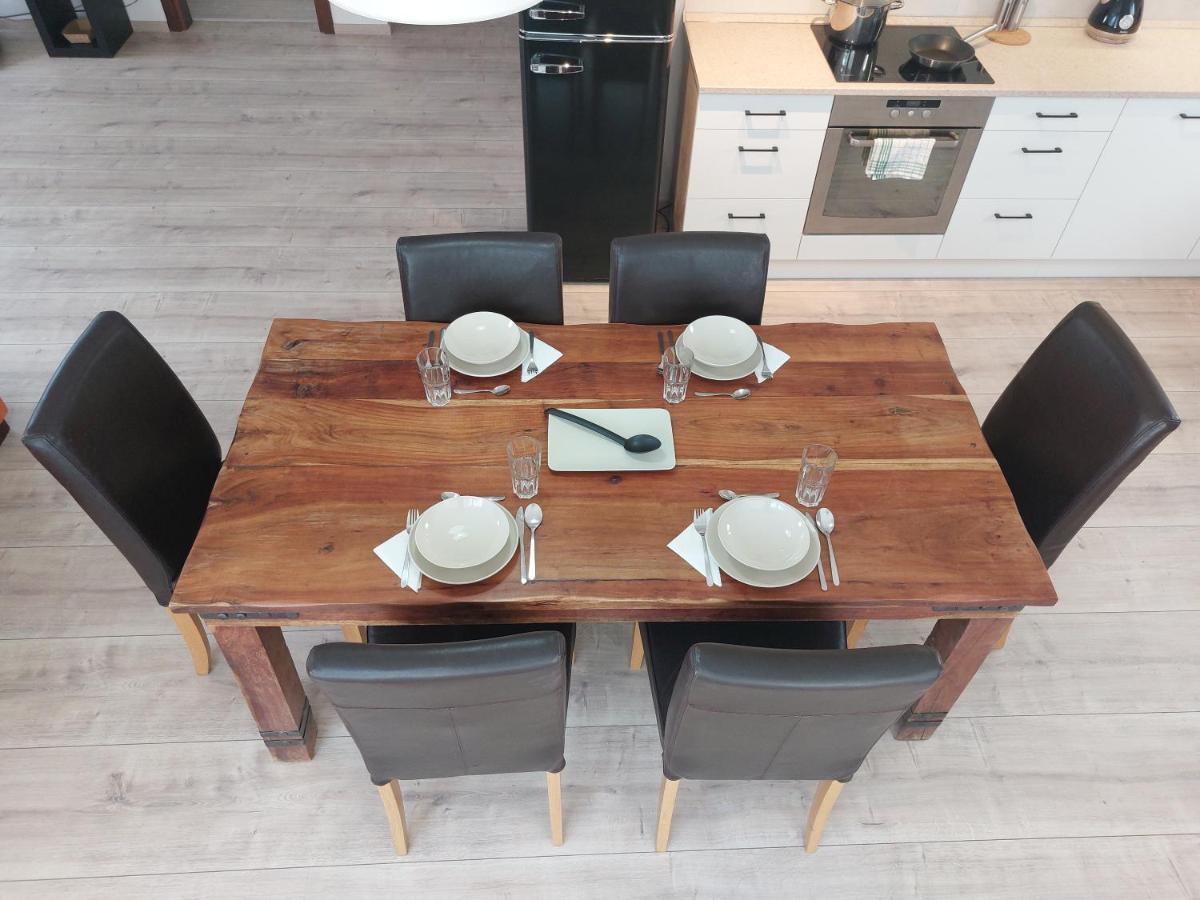 Utulny Apartman V Bratislava 4 Екстер'єр фото