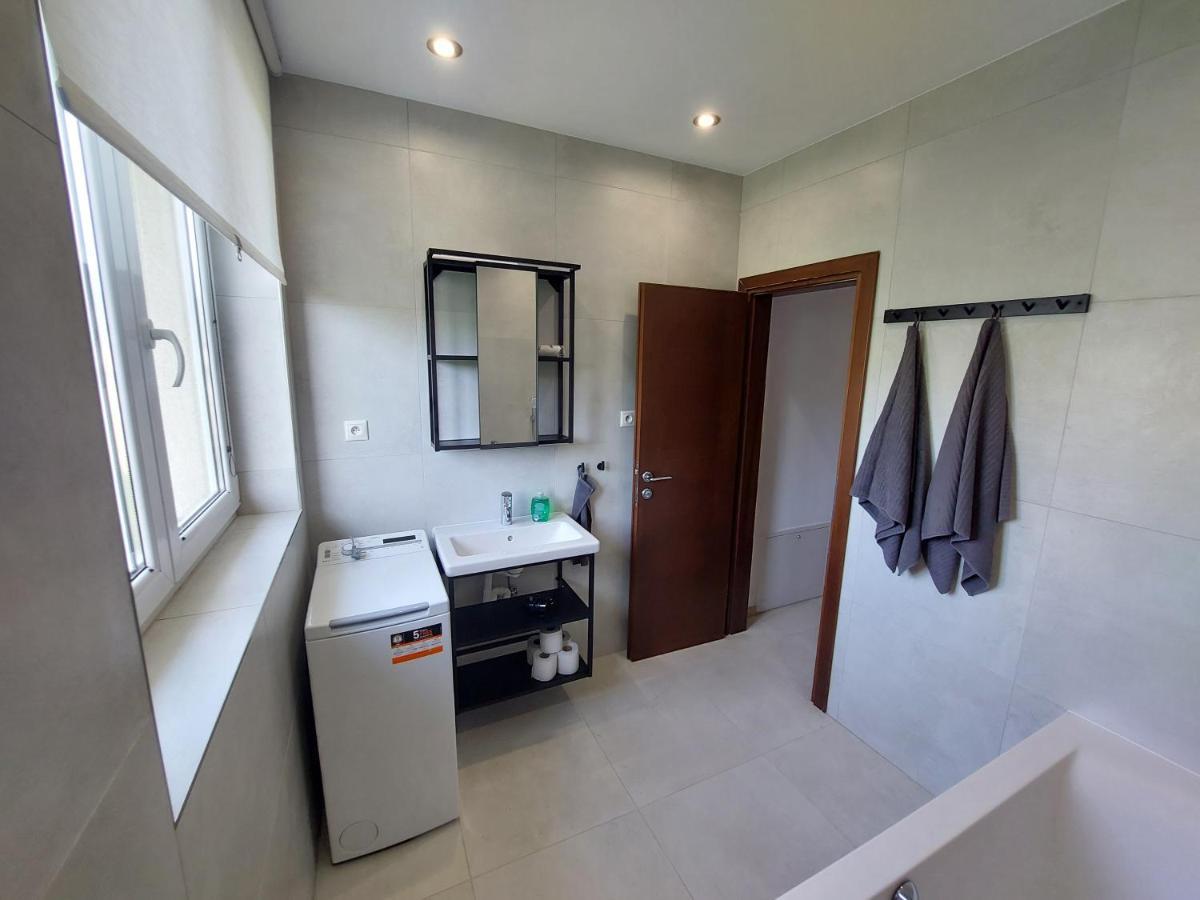 Utulny Apartman V Bratislava 4 Екстер'єр фото